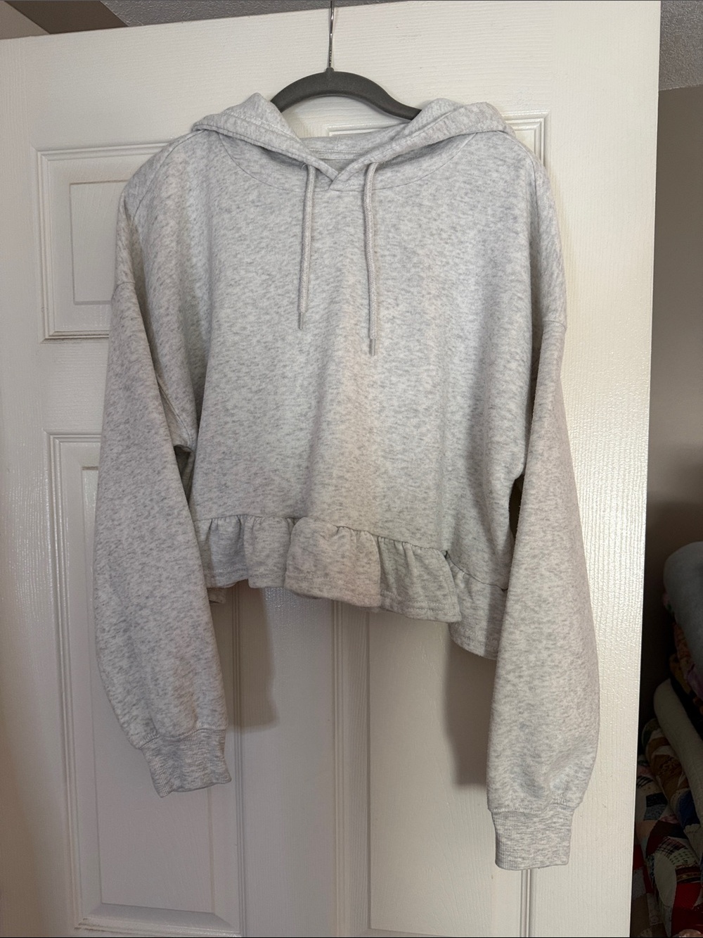 Cropped Light Gray Ruffle-Hem Hoodie